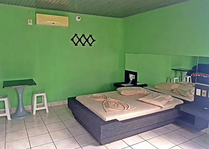 Hotel Comodoro De Quarai